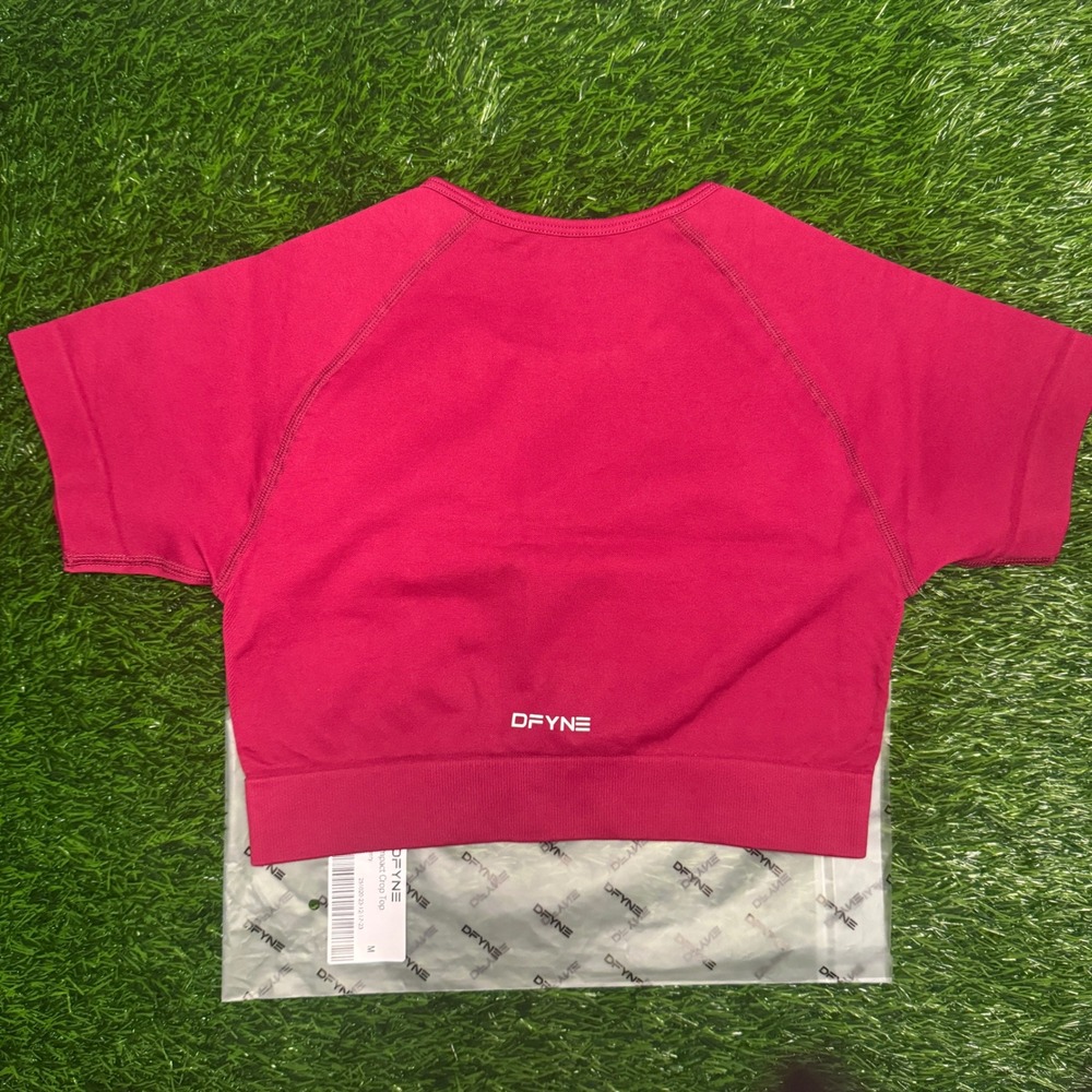 Dfyne impact crop top berry medium - Picture 2 of 3